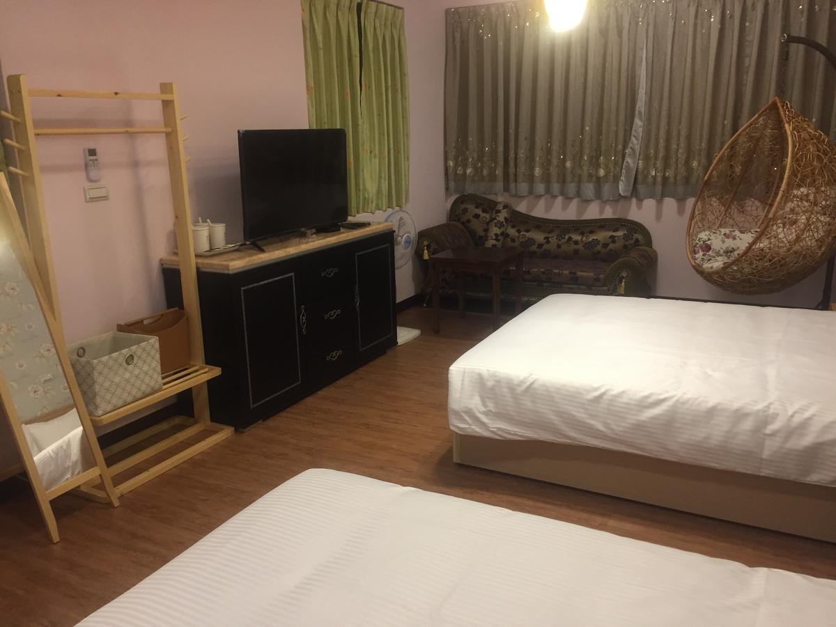 Traveler Station Hotell Kaohsiung Eksteriør bilde